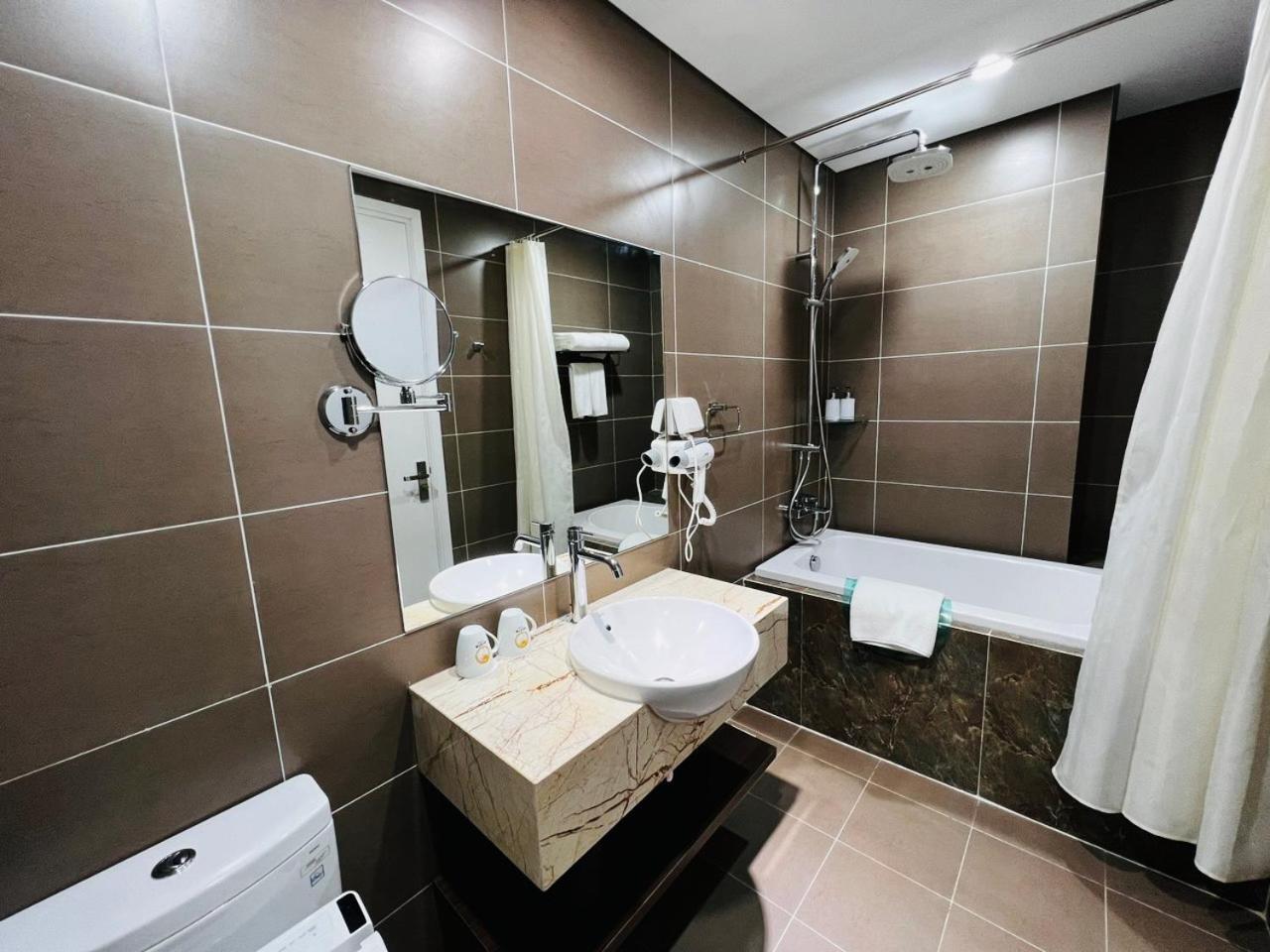 Nesta Grand Hao Nam Apartment Hanoi Exterior photo